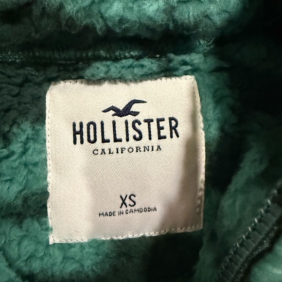 Hollister Green fleece with Soft Plush Fabric - Picture 2 of 3
